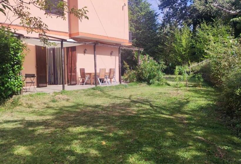 Camping Le Marche Apartments