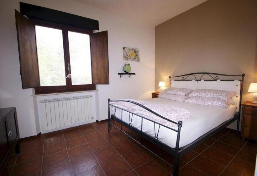 Camping Le Marche Apartments