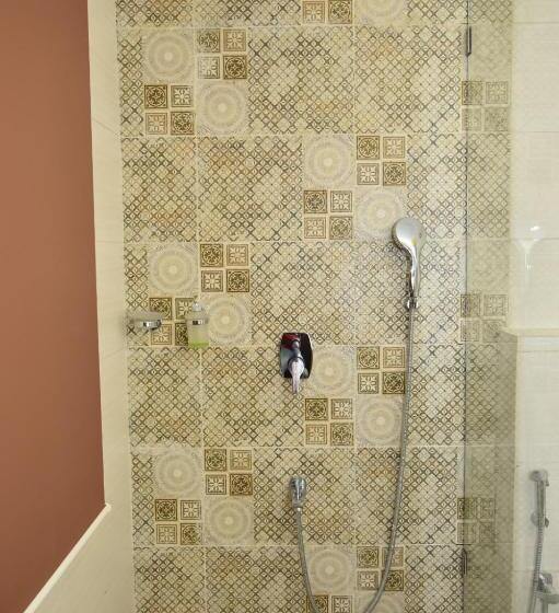 استراحتگاه De Falcon Beach Goa Candolim