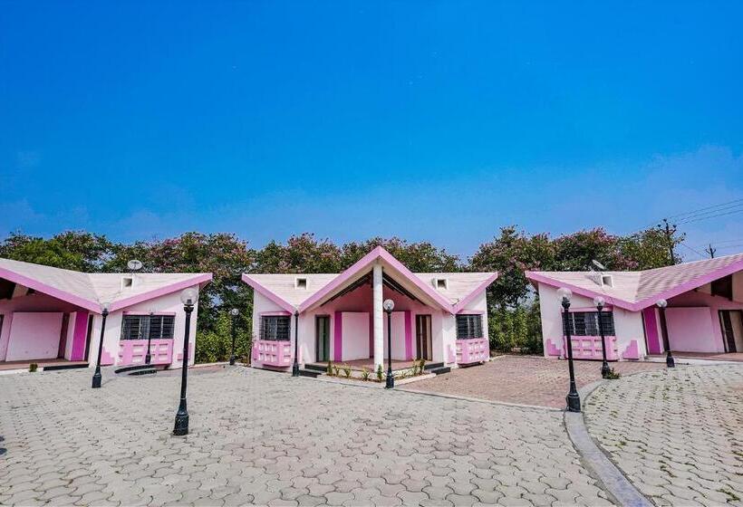 Fabhotel Mint Resort