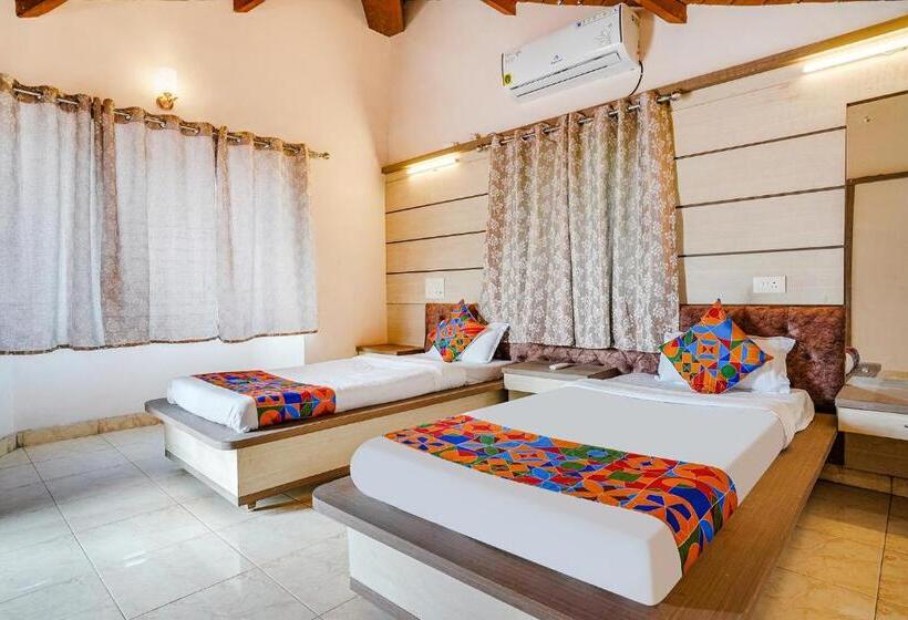 Fabhotel Mint Resort