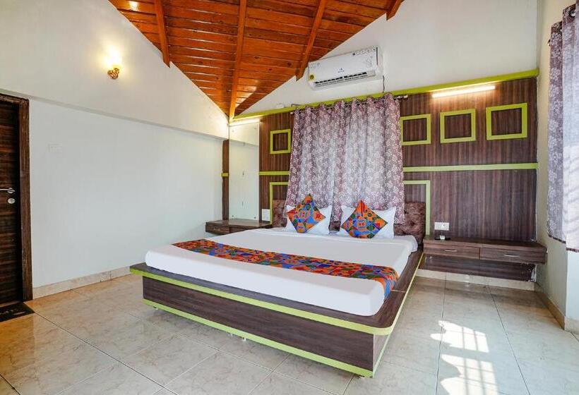 Fabhotel Mint Resort