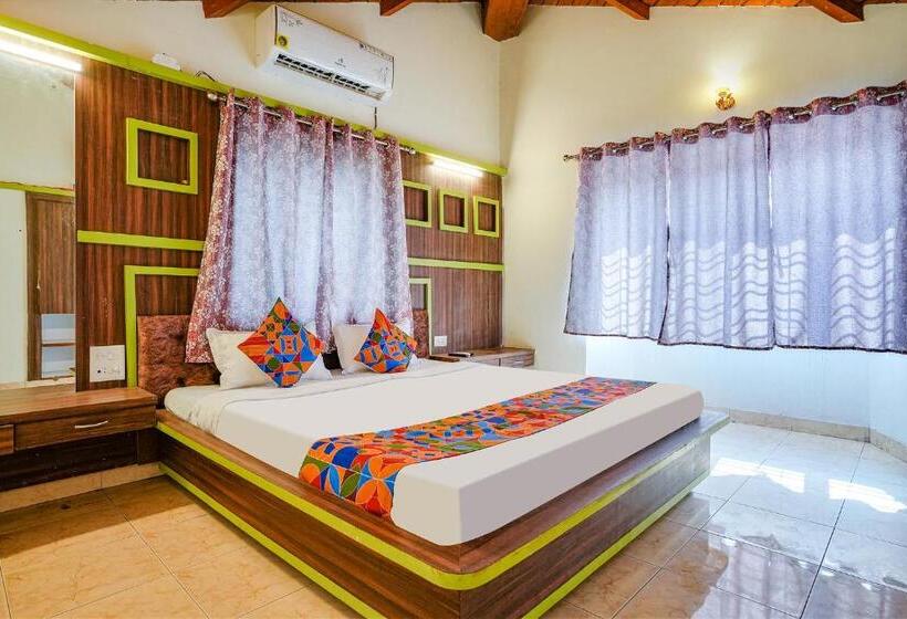 Fabhotel Mint Resort