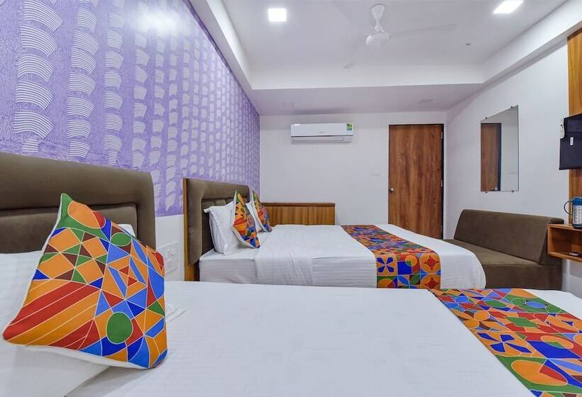 Fabhotel Shree