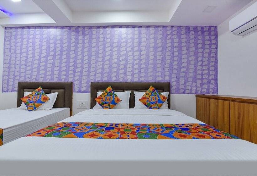 Fabhotel Shree