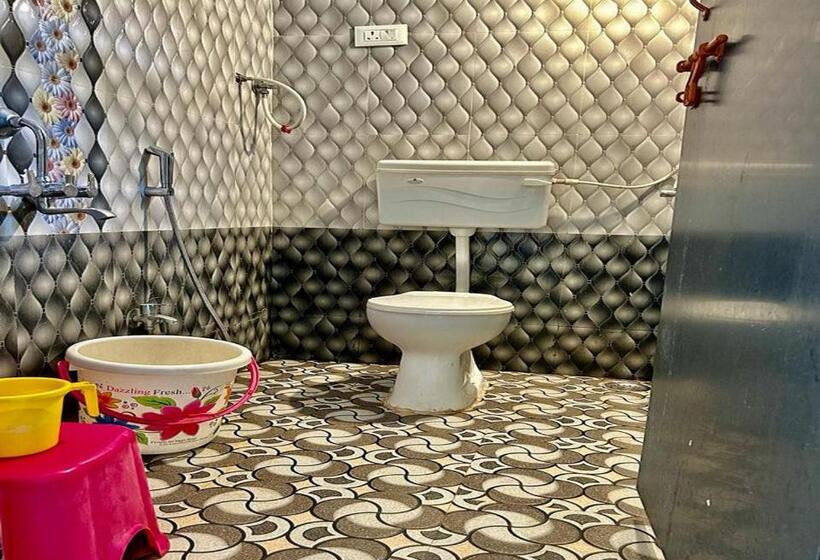 Gold Finn Resorts By Stayapart