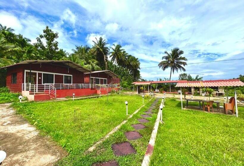 Gold Finn Resorts By Stayapart