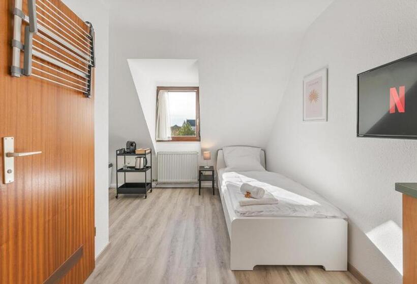 ホテル Home2stay Apartmenthaus Heilbronn City Kitchen Parking Highspeed Wifi Washroom