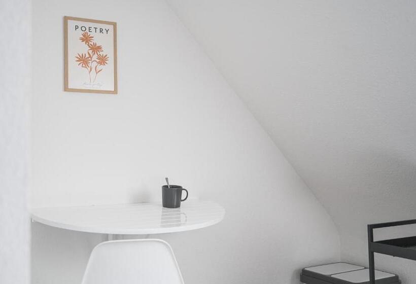 ホテル Home2stay Apartmenthaus Heilbronn City Kitchen Parking Highspeed Wifi Washroom