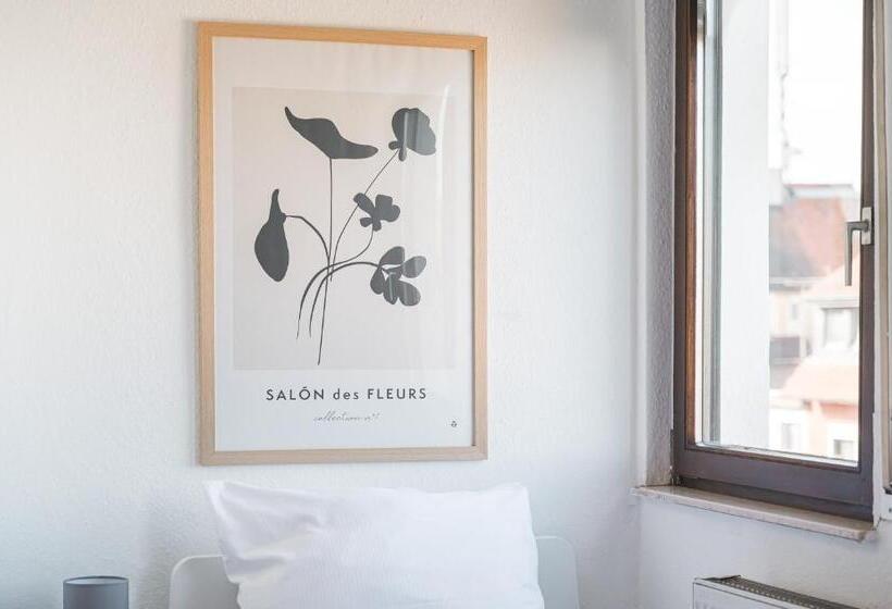 ホテル Home2stay Apartmenthaus Heilbronn City Kitchen Parking Highspeed Wifi Washroom