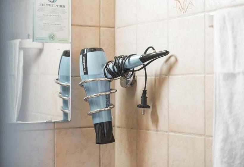 ホテル Home2stay Apartmenthaus Heilbronn City Kitchen Parking Highspeed Wifi Washroom