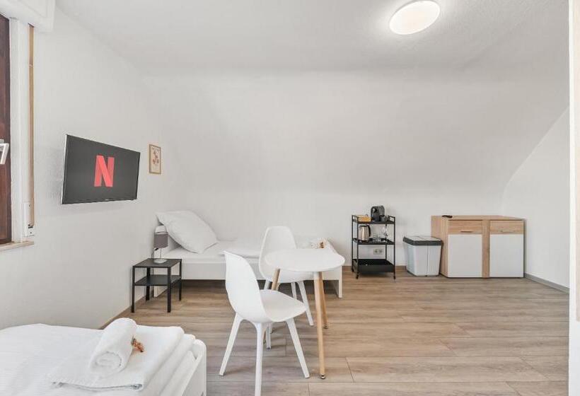 ホテル Home2stay Apartmenthaus Heilbronn City Kitchen Parking Highspeed Wifi Washroom