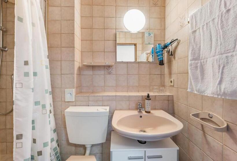 ホテル Home2stay Apartmenthaus Heilbronn City Kitchen Parking Highspeed Wifi Washroom