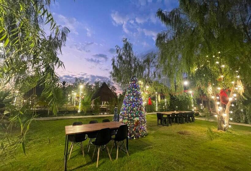 فندق บุญพน รีสอร์ต Maldives Resort&restaurant