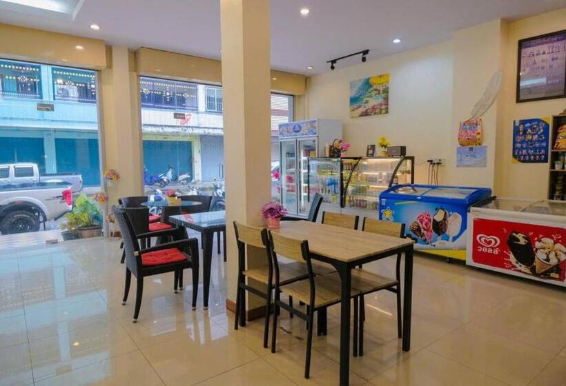 Отель โรงแรมศุภชัย อินน์