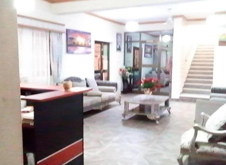 فندق Adwoa Asantewaa Memorial