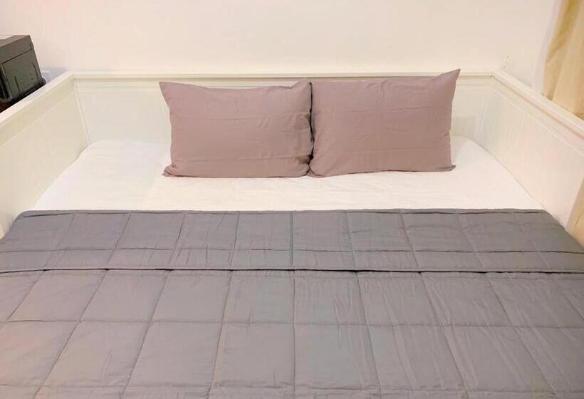 호텔 Apartemen Sky House Bsd By Benchmark