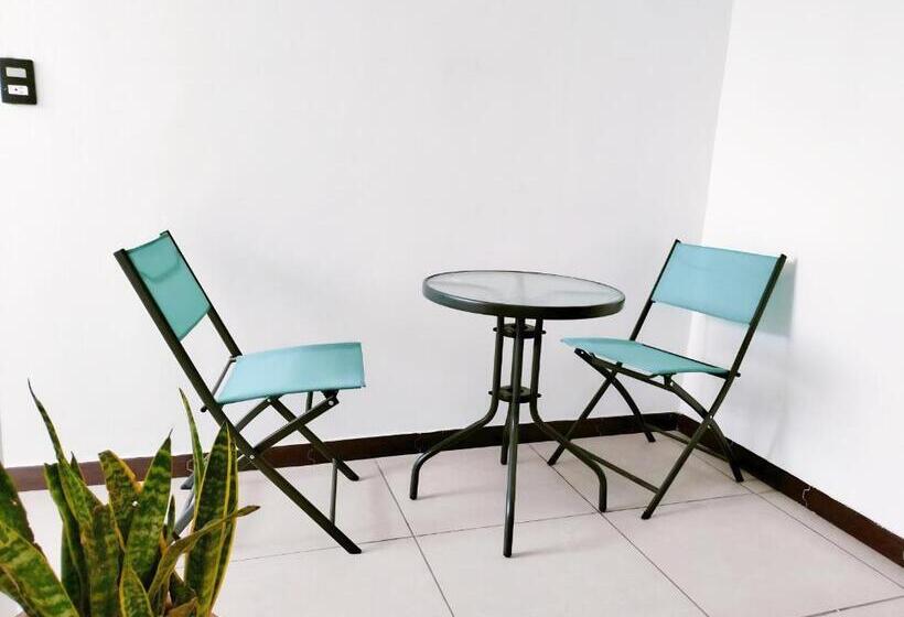 هتل Aqua Suites Oaxaca