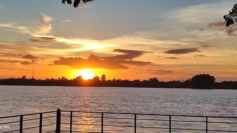 ホテル Blue Indigo Yoga Cambodia