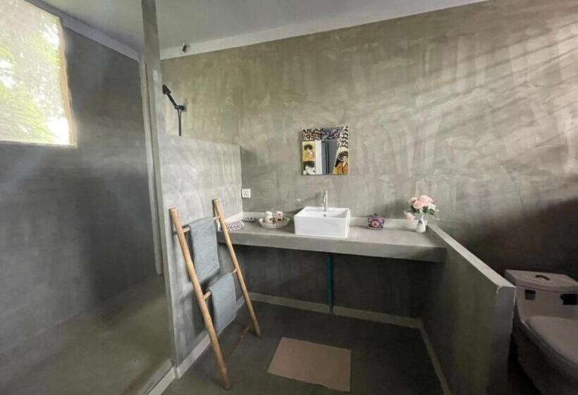 ホテル Blue Indigo Yoga Cambodia