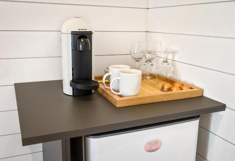 ホテル Boutique Room Steps From Downtown Mall Rose Jean Room 1