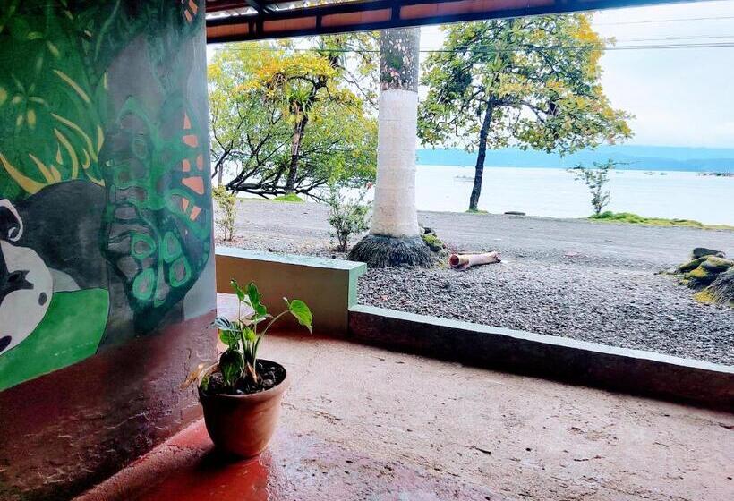 هتل Cabinas Las Palmas