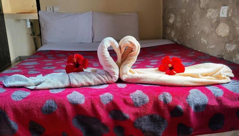 فندق Dar Afoulky Maison D Hotes