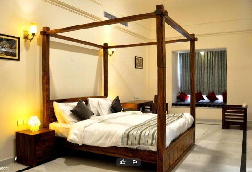 Отель Galaxy Inn