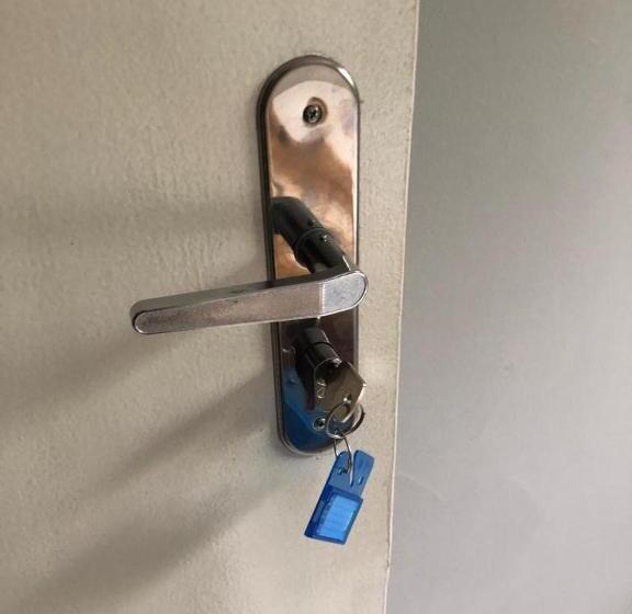 호텔 Hostel E Pousada Londrina Rodoviária Centro Quartos Individuais Com Chave E Wi Fi