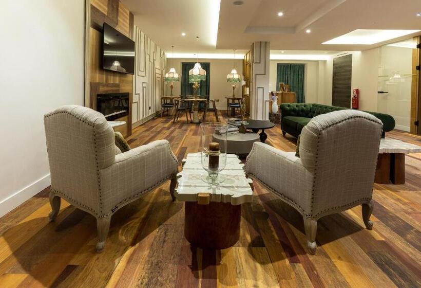 בית מלון כפרי Infinitvm