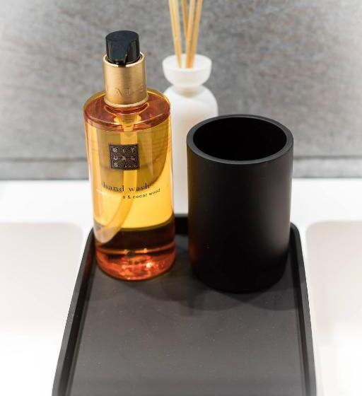 בית מלון כפרי Infinitvm