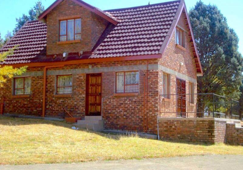 فندق Khutsong Lodge