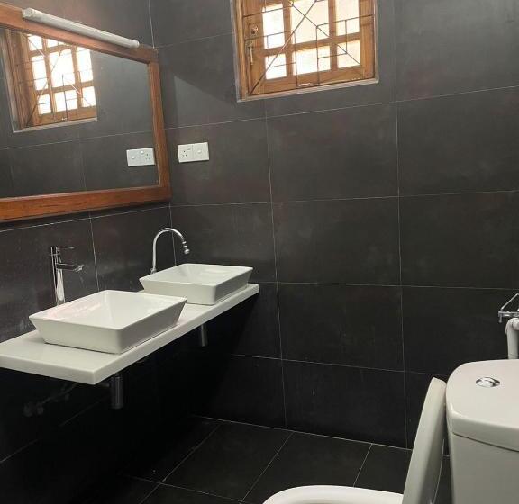 בית מלון כפרי Lake Park