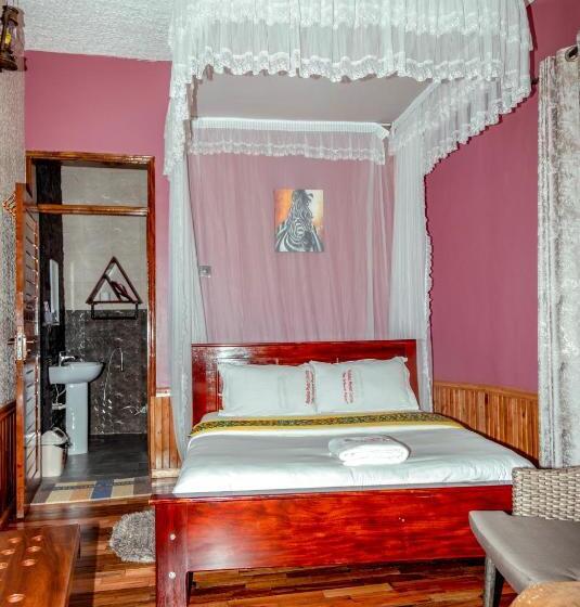 هتل Masaka Cultural Resort