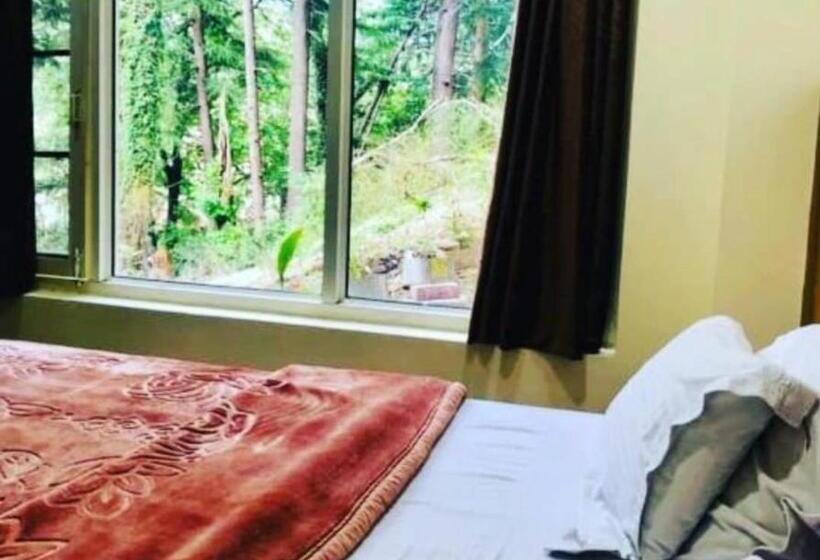 هتل Mcleodganj Inn Yogi