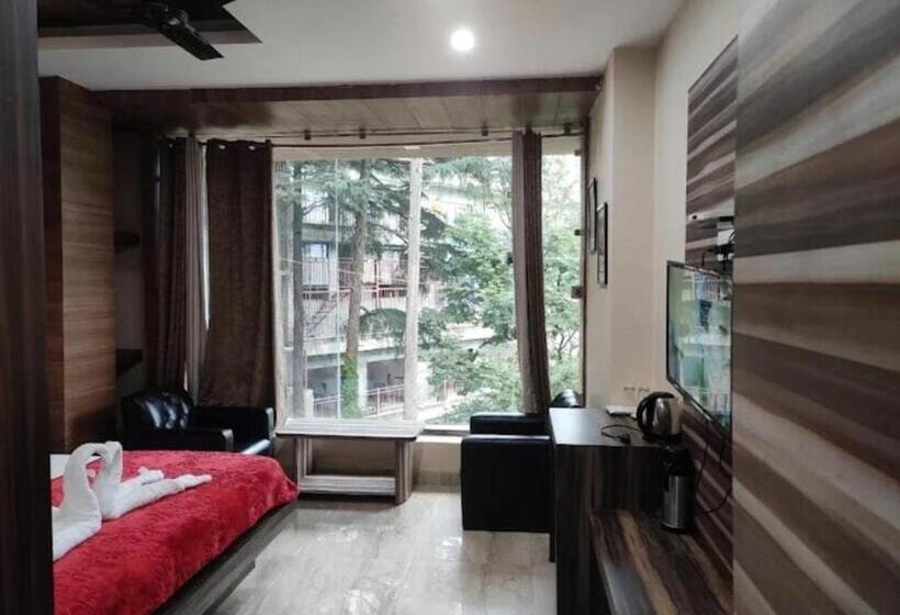 هتل Mcleodganj Inn Yogi