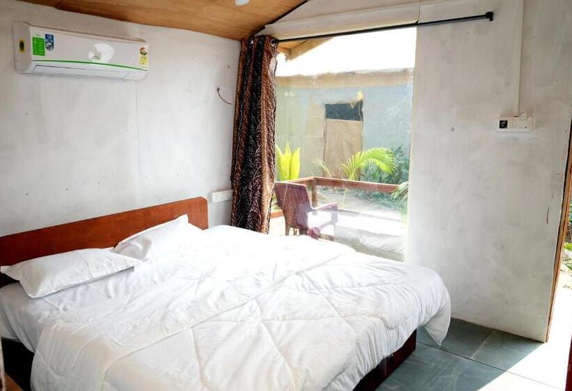 호텔 Om Beach Resort