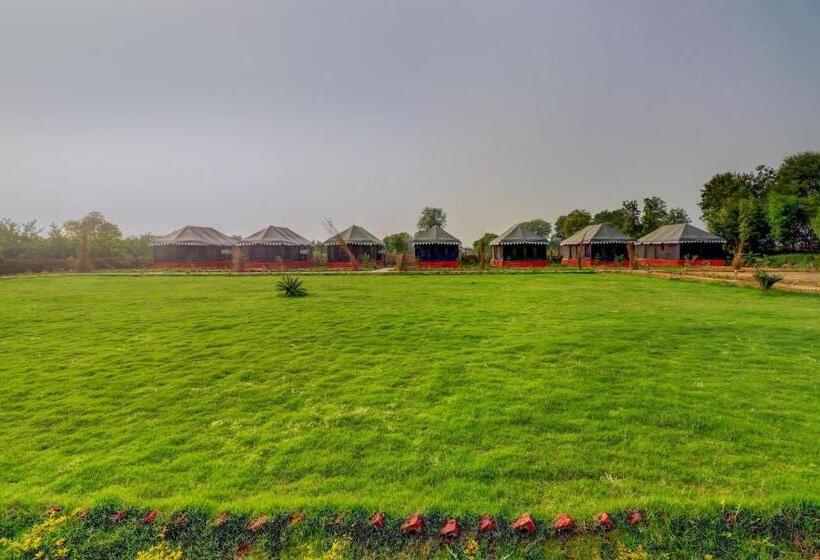 فندق Oyo Pritampalace