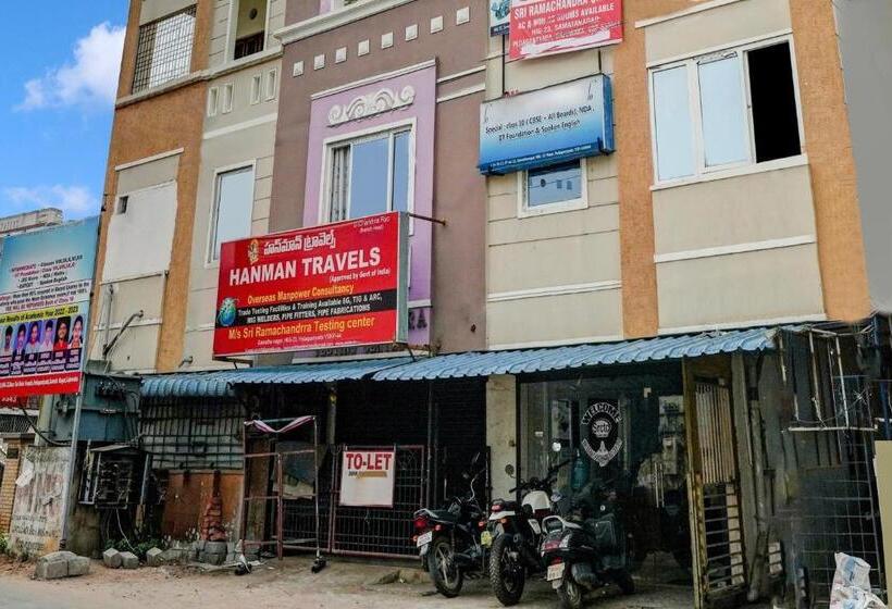 호텔 Oyo Sri Rama Chandra Grand