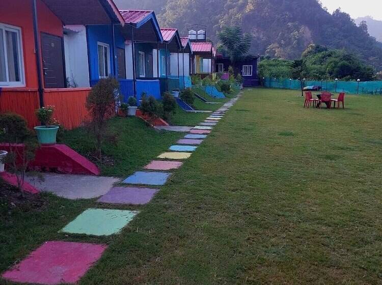 בית מלון כפרי Pride Inn Luxury Resort By Uk Heaven