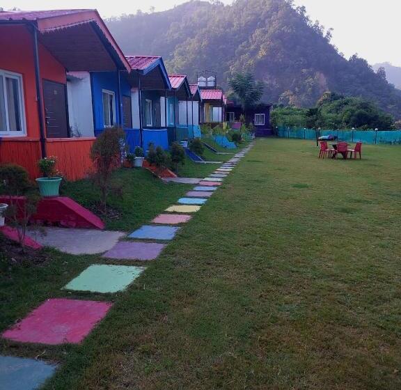 בית מלון כפרי Pride Inn Luxury Resort By Uk Heaven