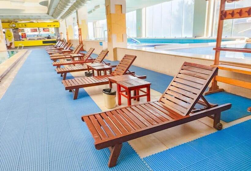 בית מלון כפרי Rainbow Valley Hot Spring