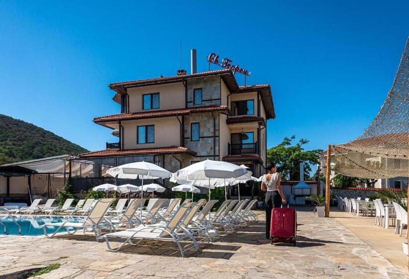 בית מלון כפרי Saint George Mountain Residence