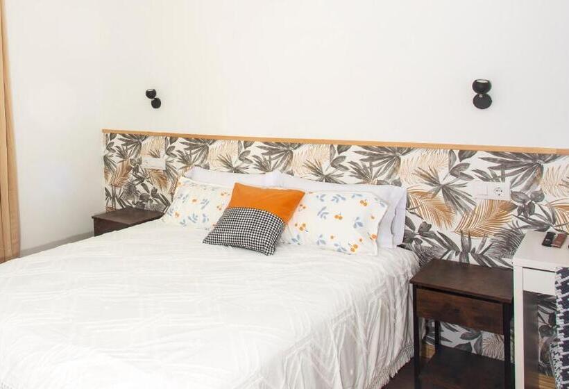 בית מלון כפרי Sgs