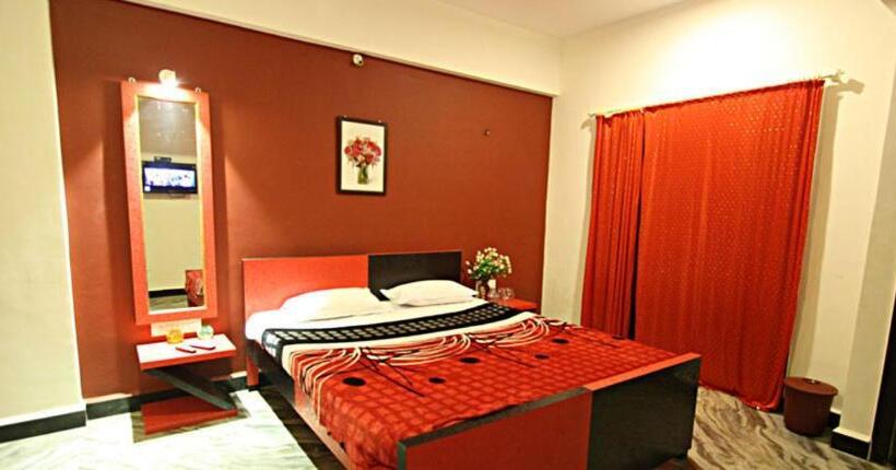 Hotel Sk Malvan