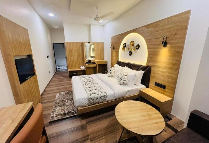 בית מלון כפרי Sr Laxmi