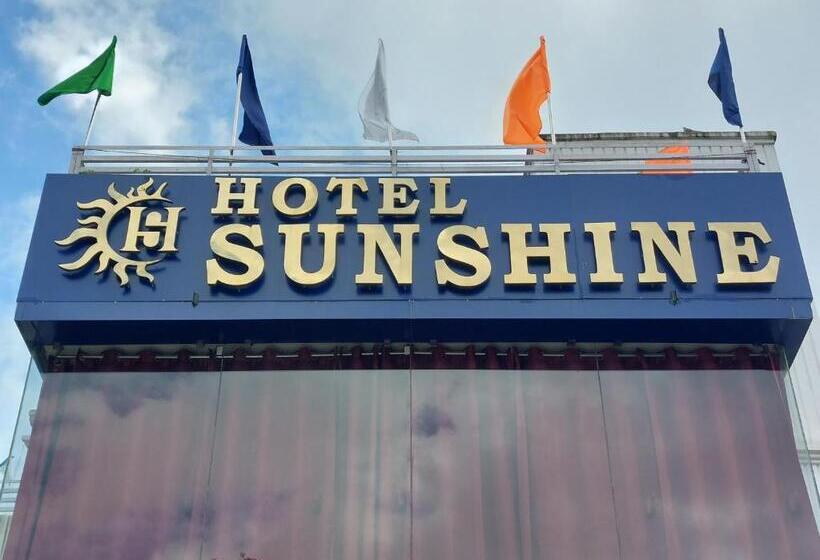 בית מלון כפרי Sunshine & Restaurant