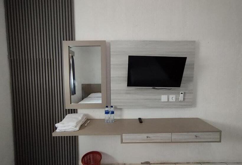 호텔 Syariah Selamat Sukabumi