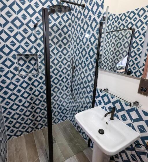 فندق The Sheep And Penguin