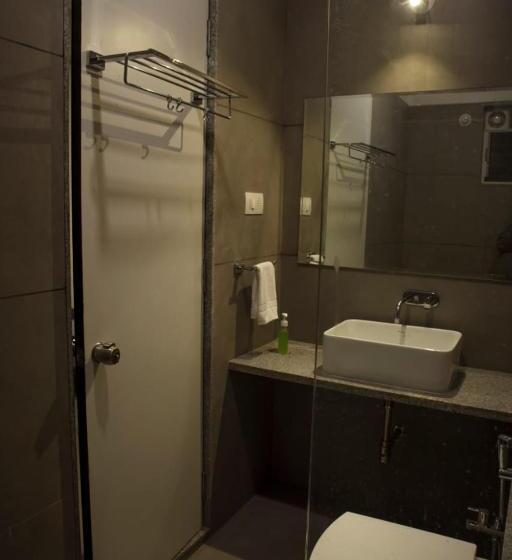 בית מלון כפרי Upper Deck,kankavli